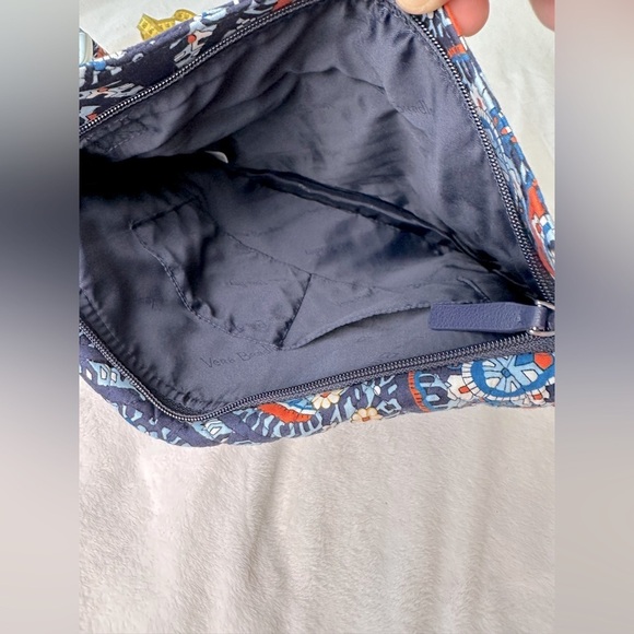 Vera Bradley Mailbag Crossbody - Picture 7 of 9